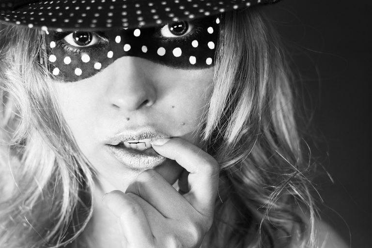 masca de par se aplica pe scalp